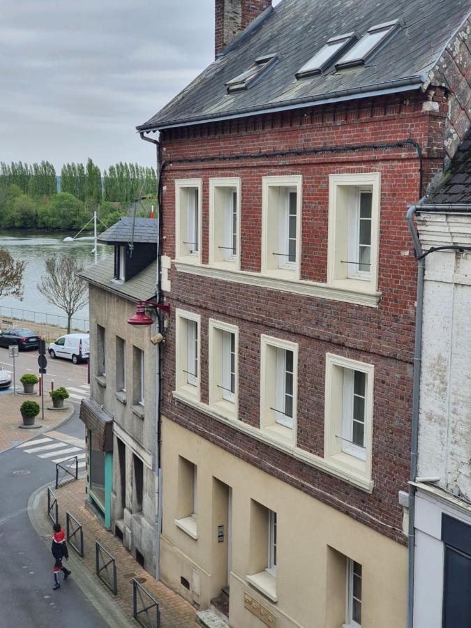 Appartement Meuble, Bord De Seine Duclair Exterior photo